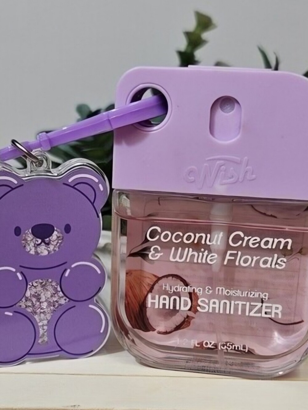 WISH COCONUT CREAM & WHITE FLOWERS HYDRATING & MOISTURIZING HAND SANITIZER + KEY